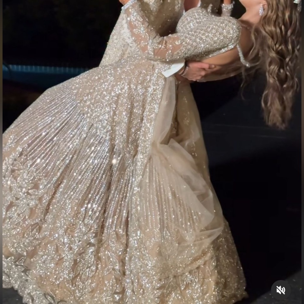 Stunning Indian Bridal Sequin Reception Lehenga, ISA by Dolly Wahi - NEVER WORN